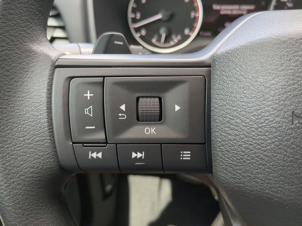 2026 Nissan Rogue S photo 21