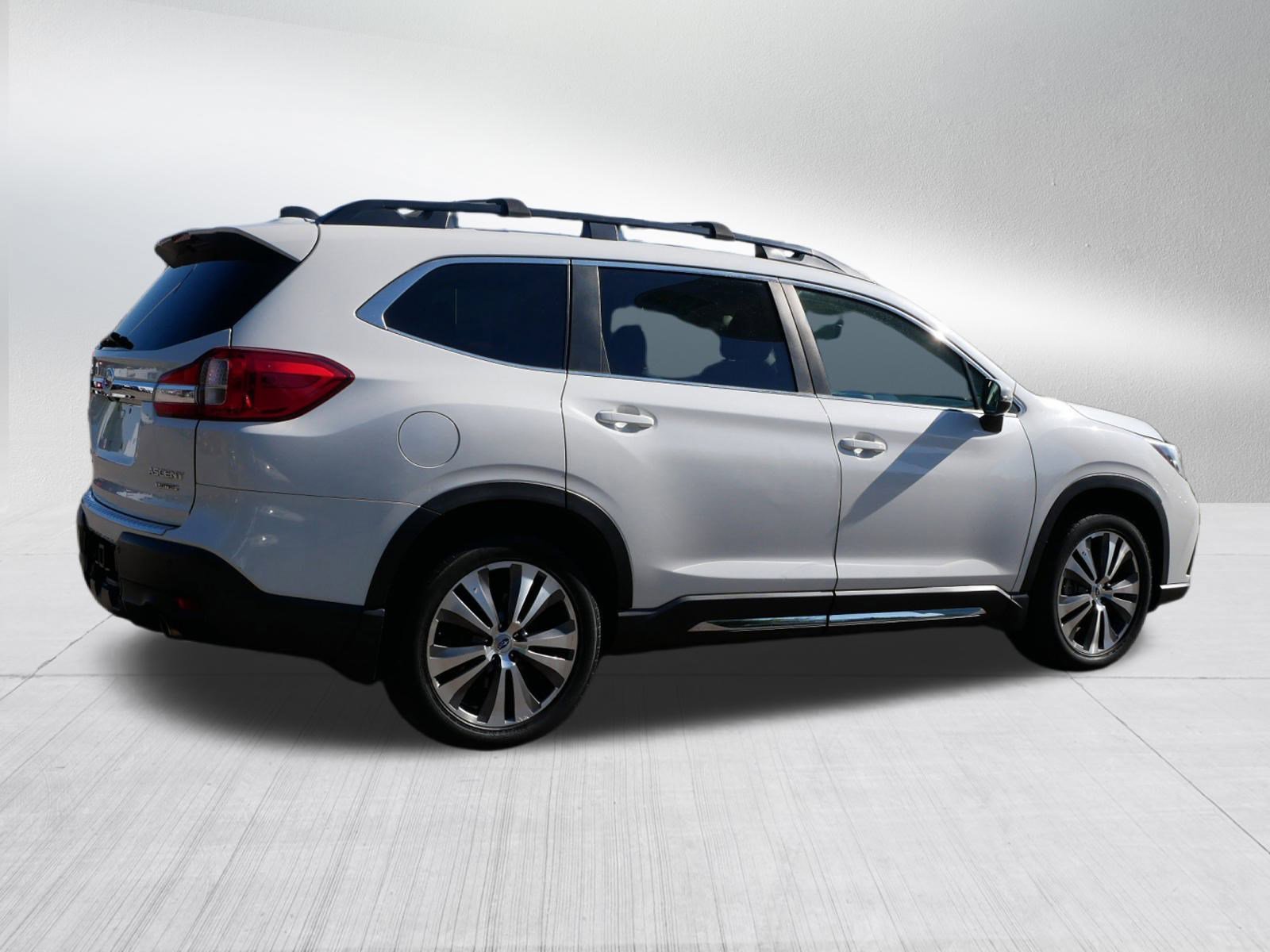2019 Subaru Ascent Limited photo 7