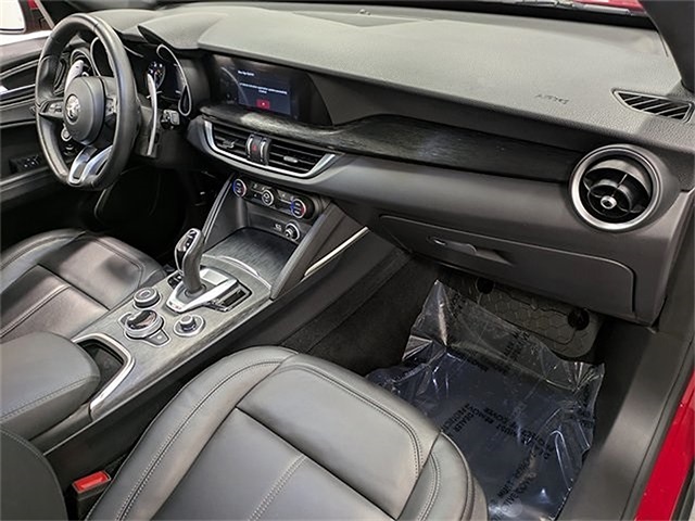 2023 Alfa Romeo Stelvio Sprint photo 25