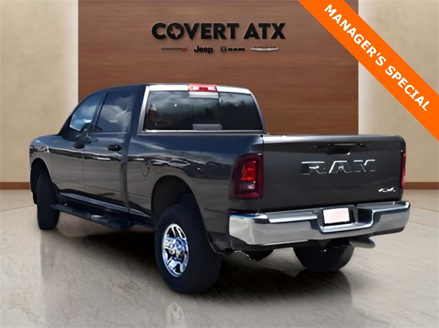 2025 Ram 2500 Tradesman photo 3