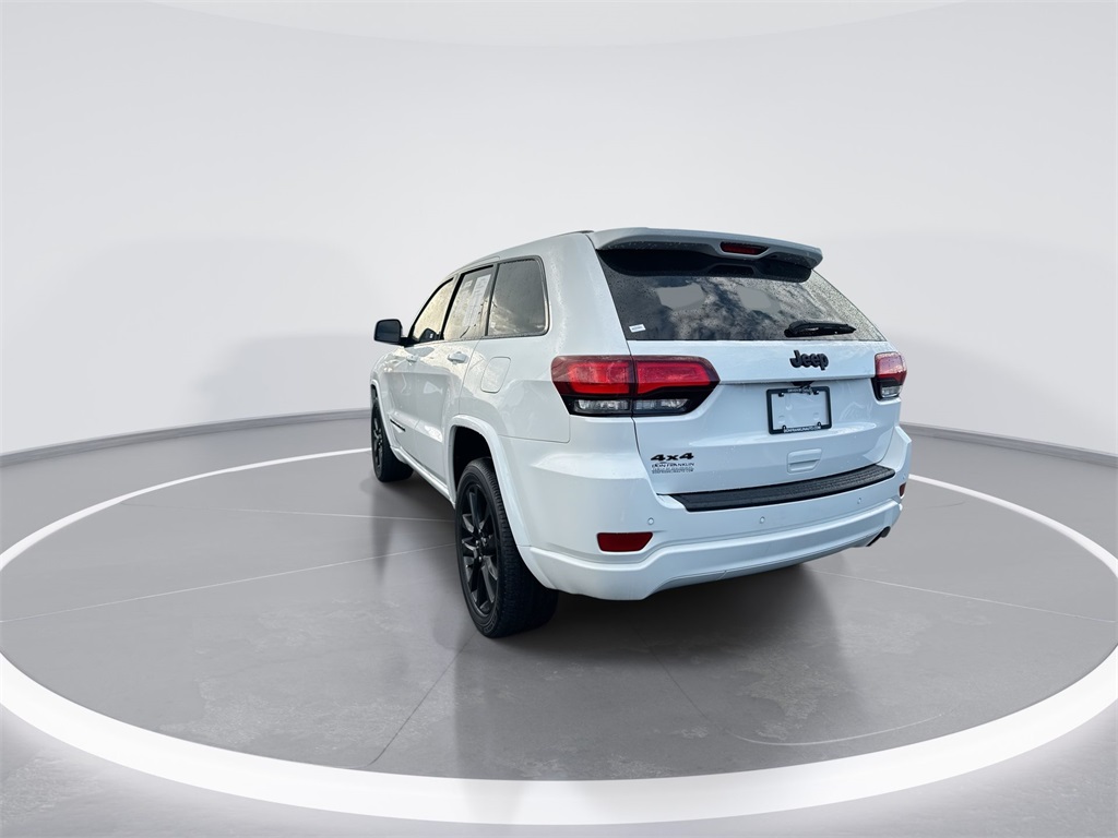 2022 Jeep Cherokee Laredo X photo 6