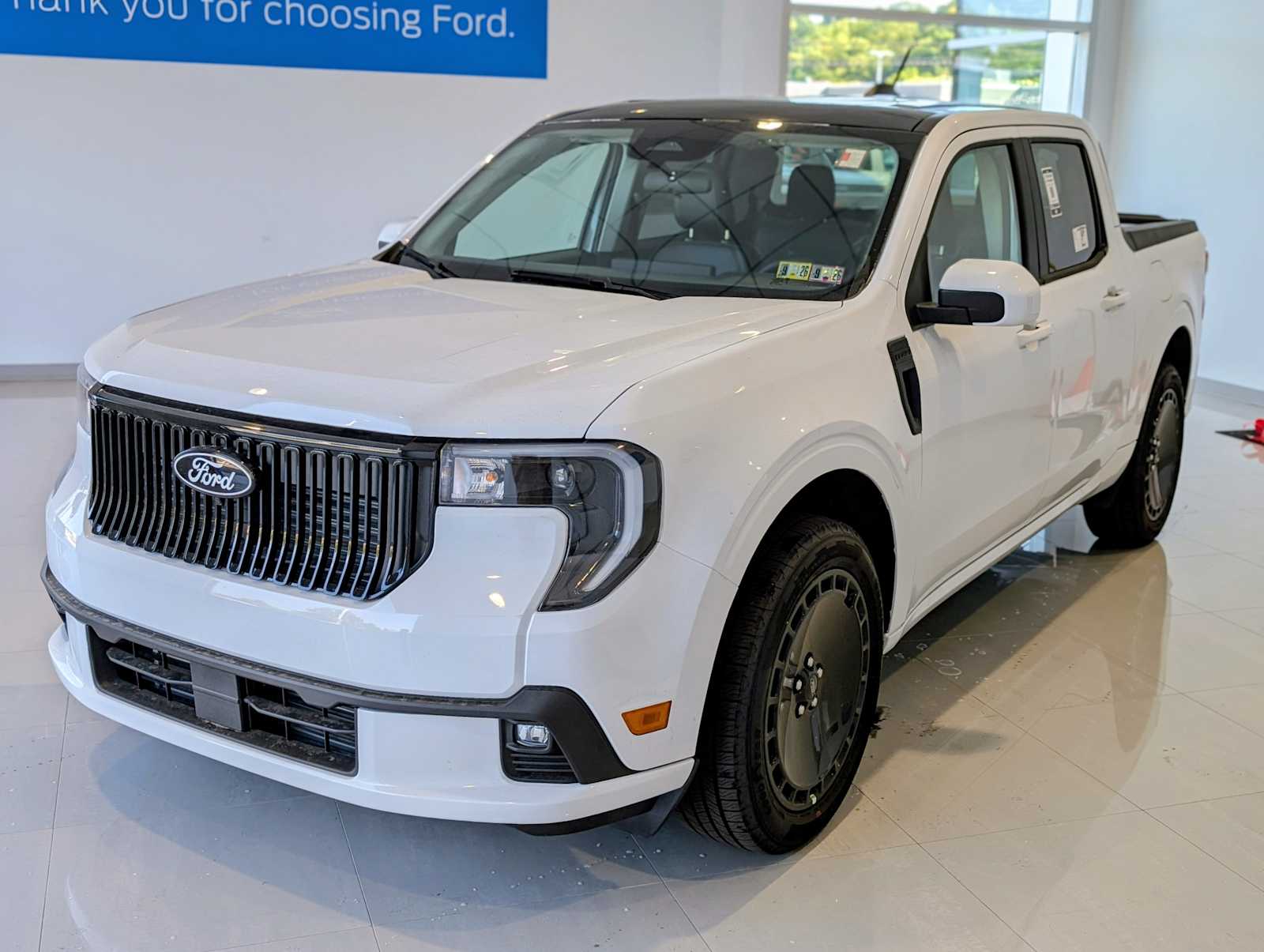 2025 Ford Maverick Lobo's photo