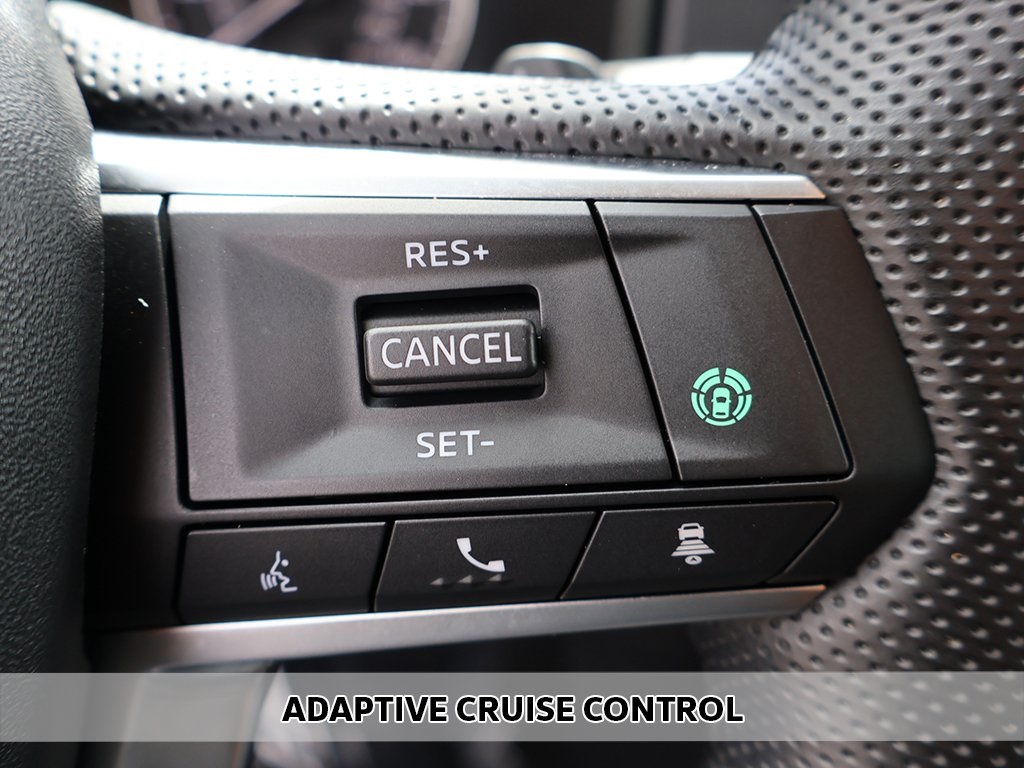 2023 Mitsubishi Outlander SE photo 4