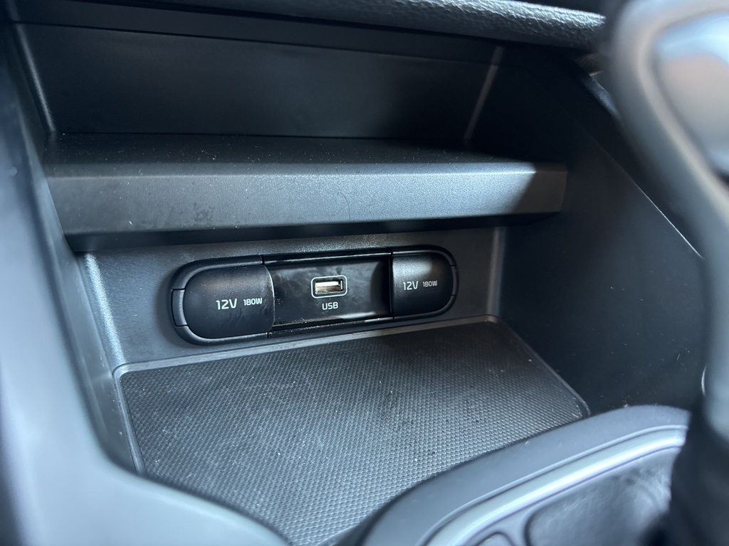 2024 Kia Soul LX photo 23