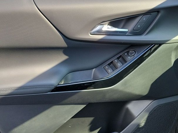 2026 Chevrolet Equinox LT photo 20