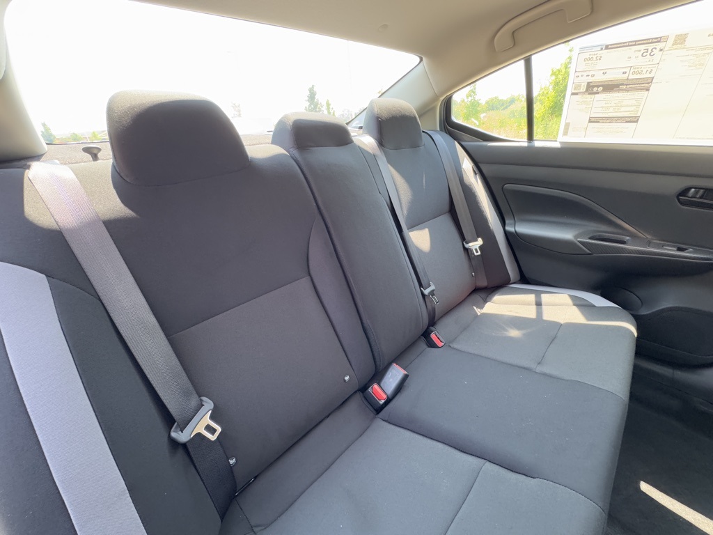 2025 Nissan Versa S photo 22
