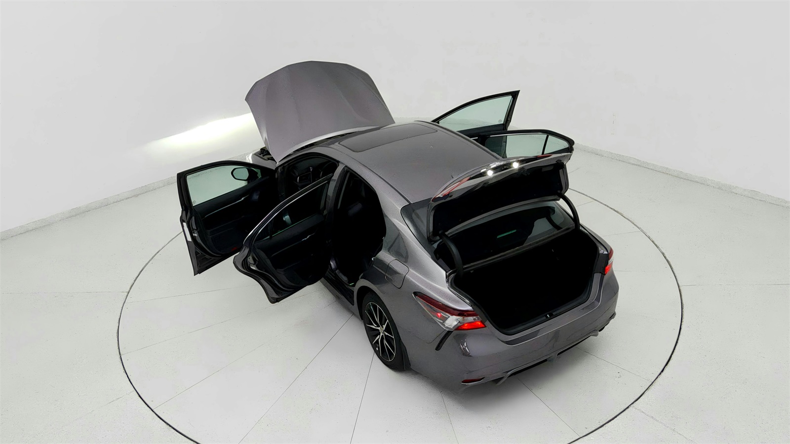 2022 Toyota Camry SE photo 21