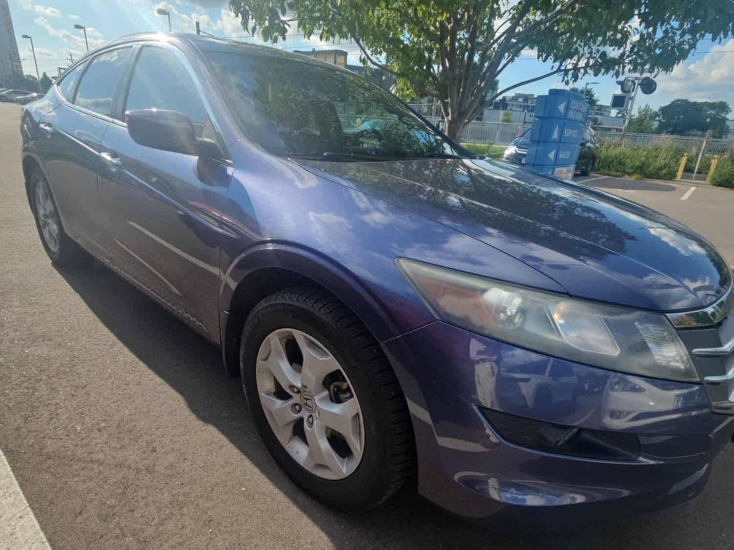 Used 2012 Honda Crosstour EX-L V6 with VIN 5J6TF2H58CL010814 for sale in Hopkins, Minnesota