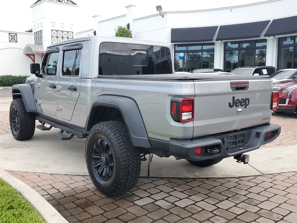 2020 Jeep Gladiator Sport photo 4