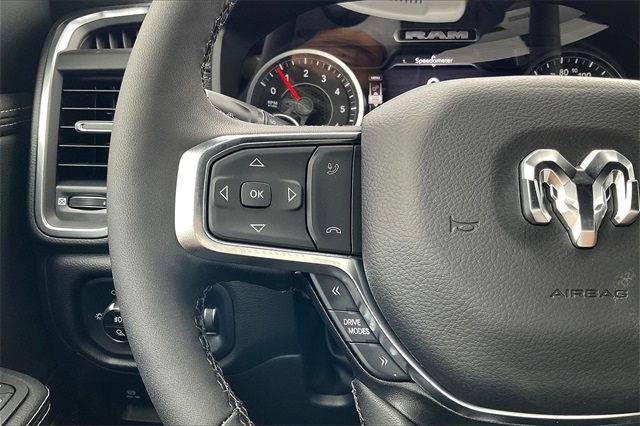 2025 Ram 1500 Laramie photo 14