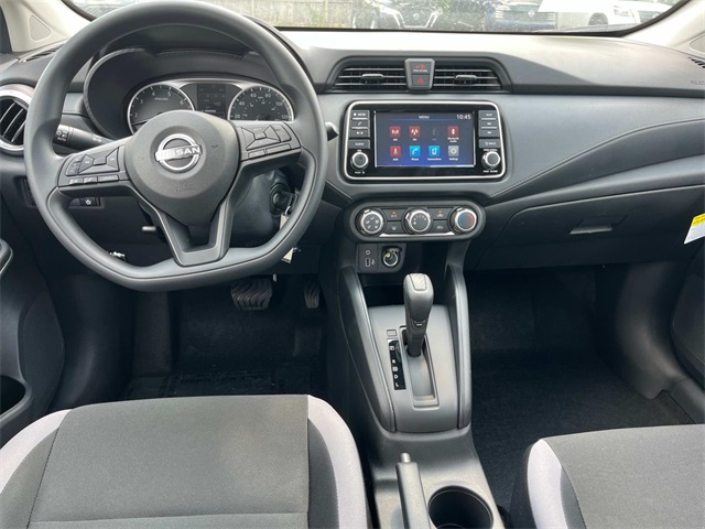 2025 Nissan Versa 1.6 S photo 11