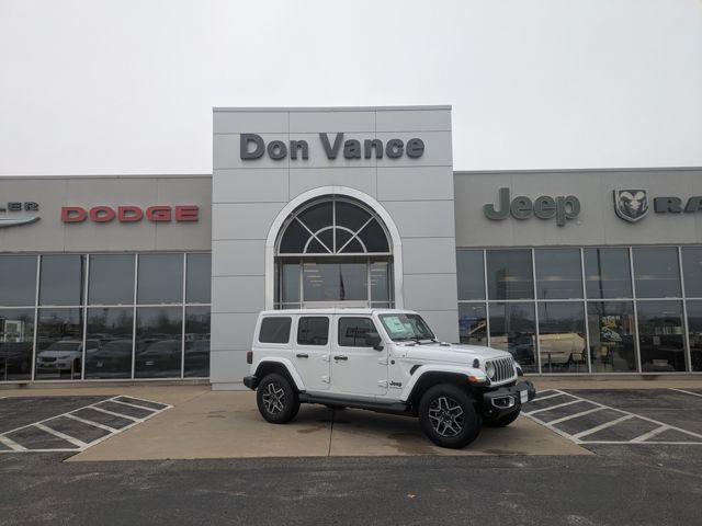 2026 Jeep Wrangler 4-Door Sahara's photo