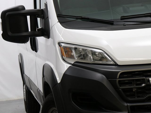 2023 Ram ProMaster 2500 photo 4
