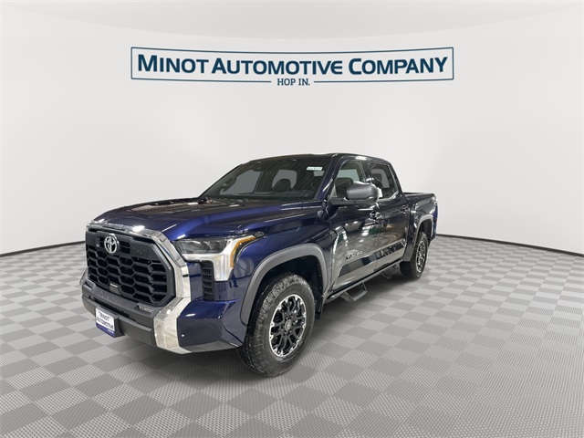 2026 Toyota Tundra SR5 CrewMax photo 4