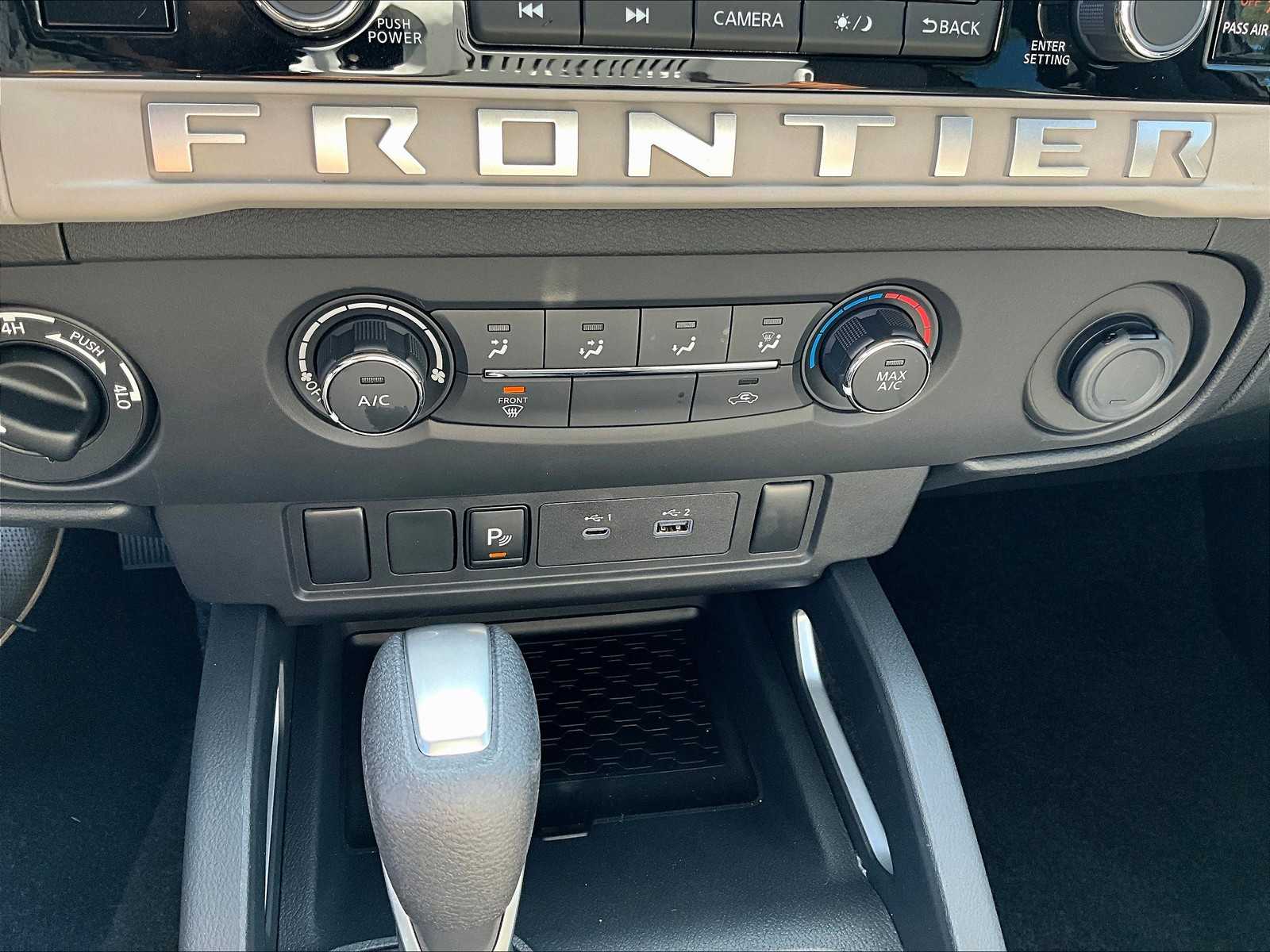 2025 Nissan Frontier SV photo 21