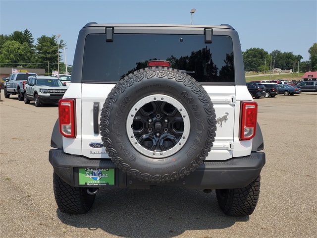 2024 Ford Bronco Black Diamond photo 5
