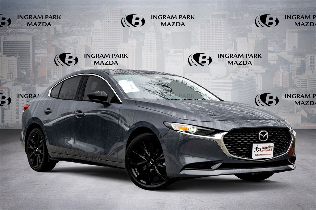 2026 Mazda Mazda3 Carbon Edition's photo