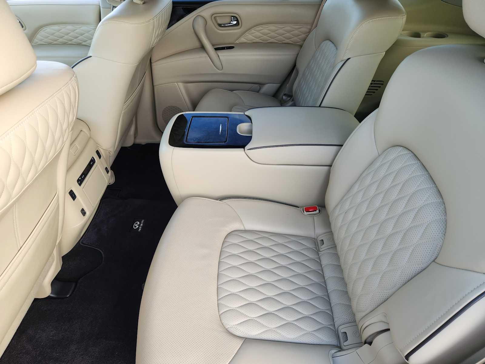 2020 Infiniti QX80 Luxe photo 24