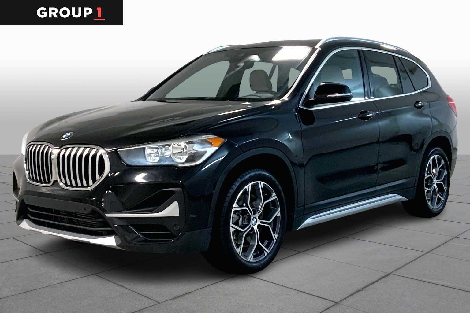 2022 BMW X1 28i's photo