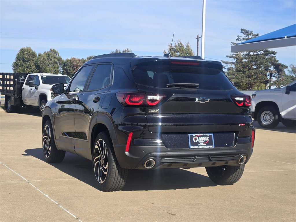 2026 Chevrolet Trailblazer RS photo 3