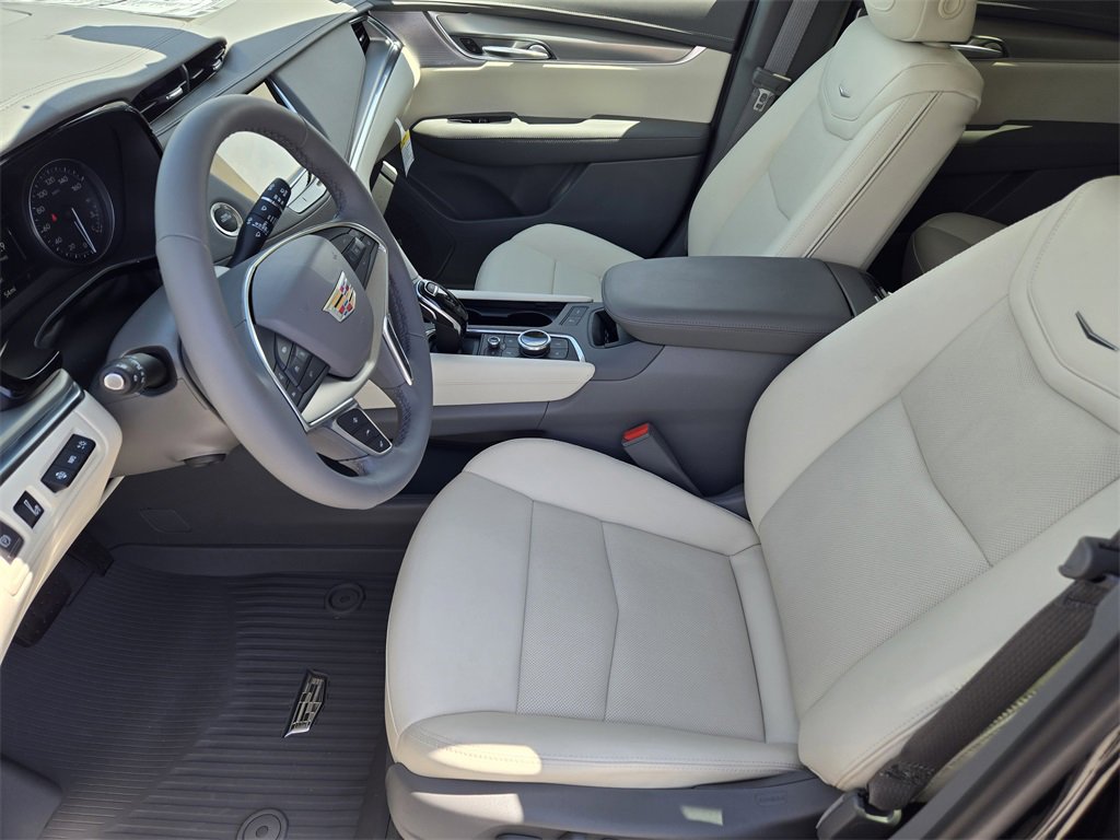 2025 Cadillac XT5 Premium Luxury photo 14