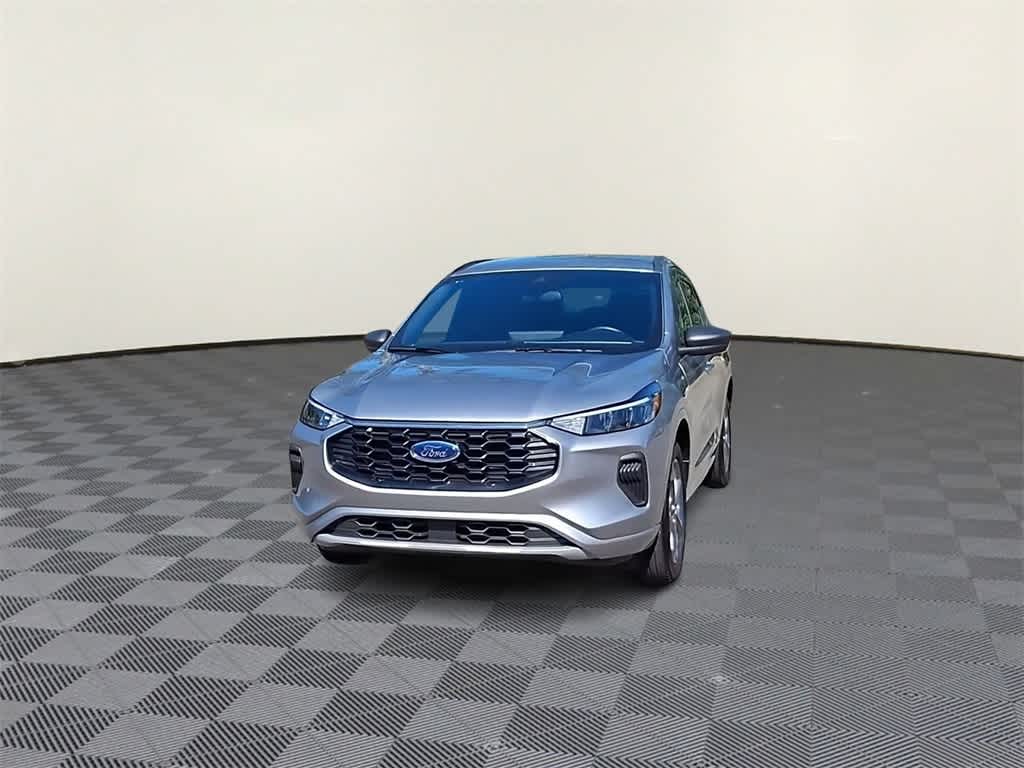 2023 Ford Escape ST-Line photo 3