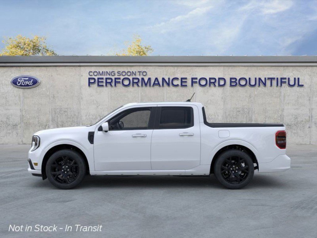 2025 Ford Maverick photo 3
