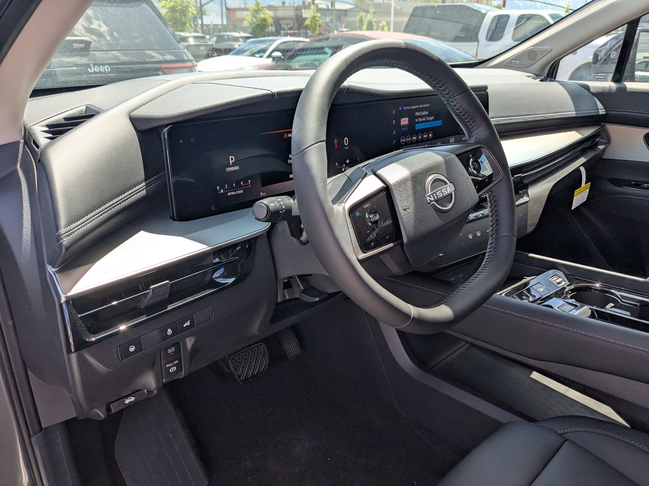 2025 Nissan Murano SL photo 11