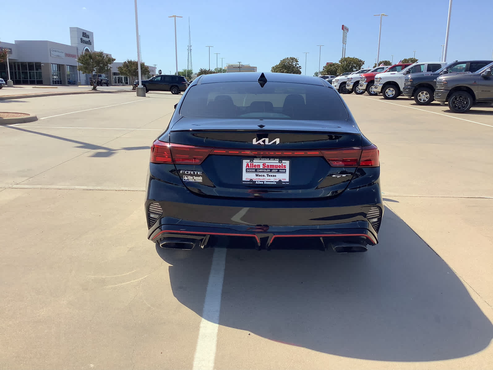 2022 Kia Forte GT photo 5