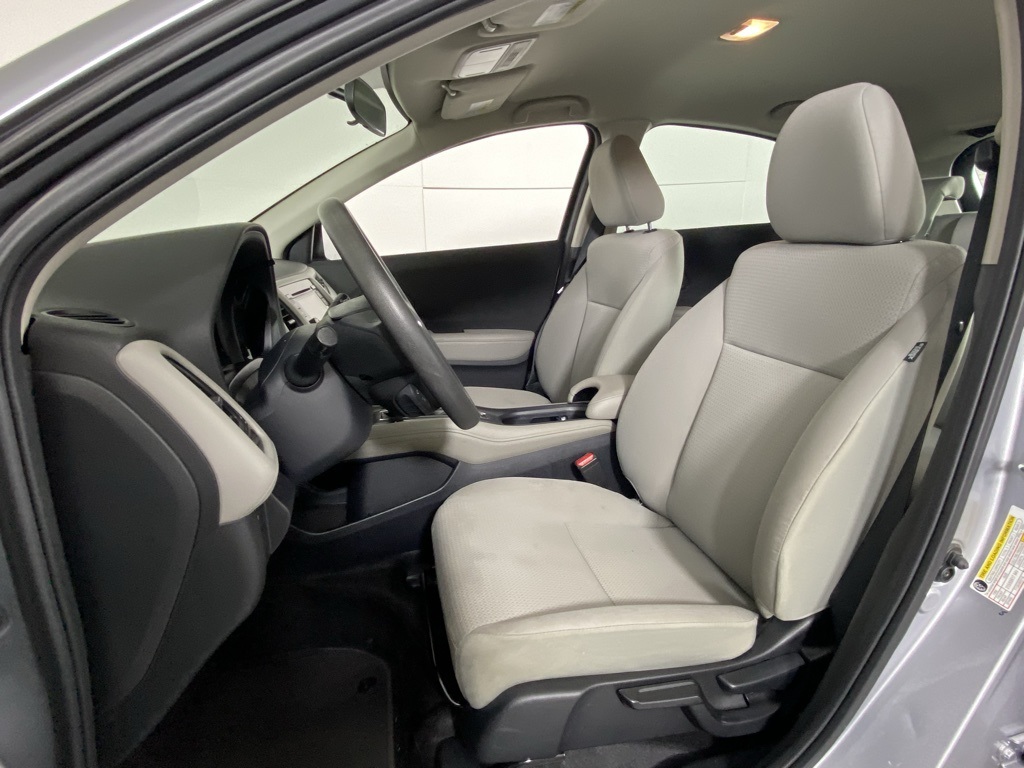 2022 Honda HR-V LX photo 3