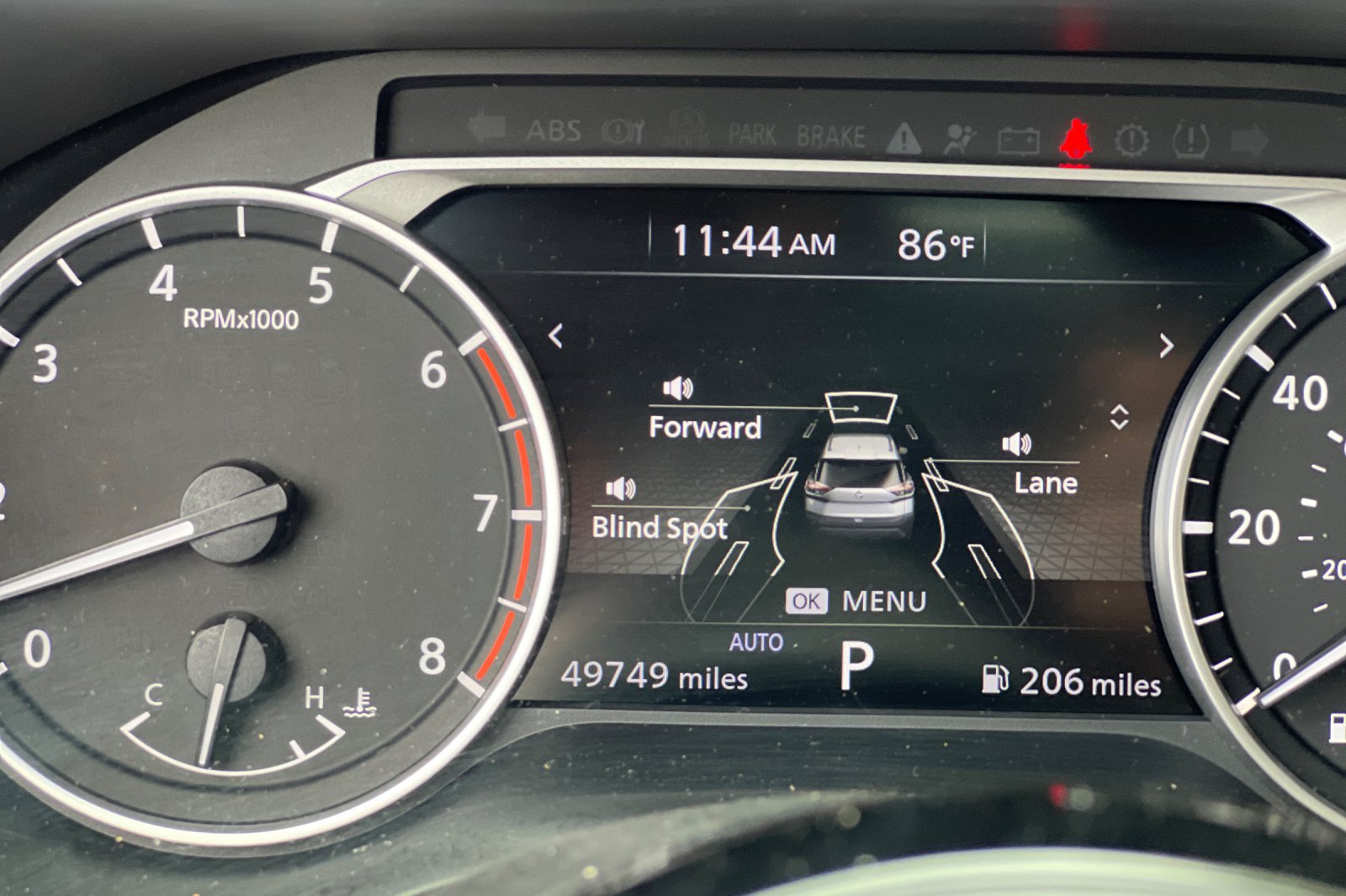 2022 Nissan Rogue SV photo 19