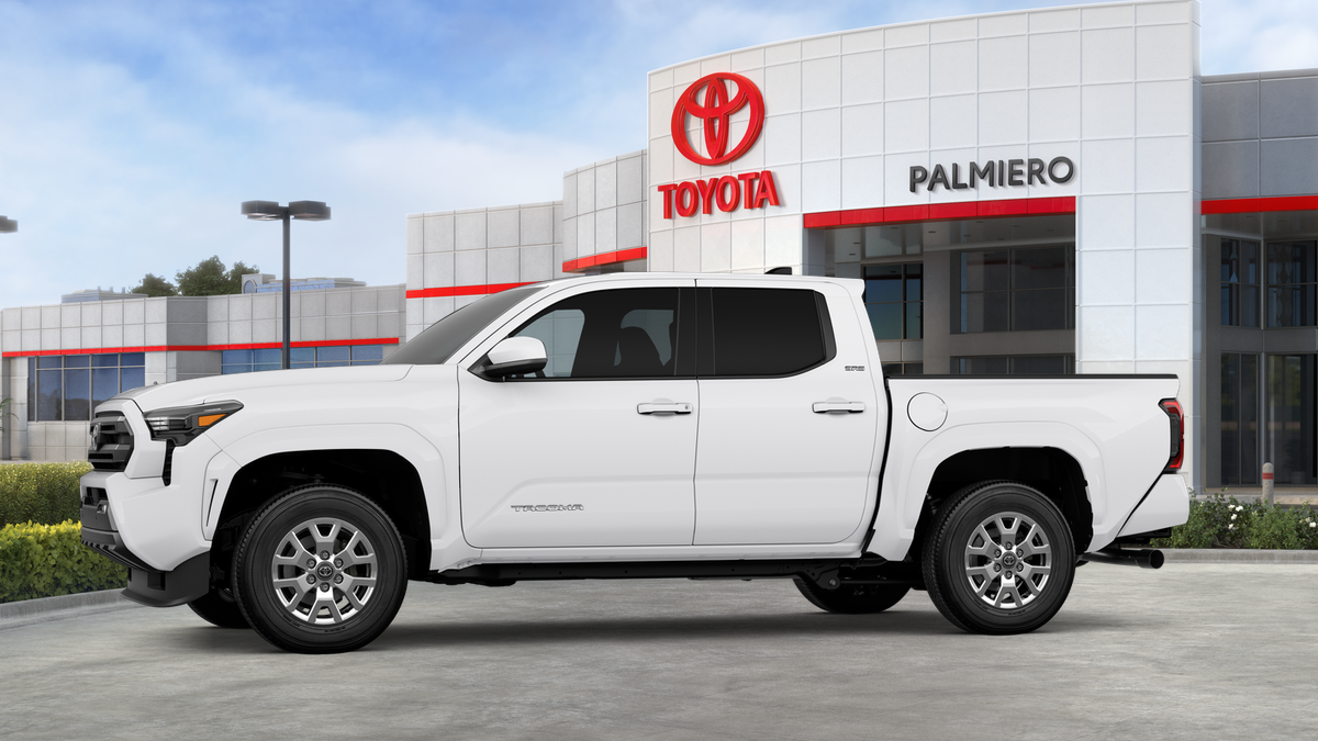 2026 Toyota Tacoma SR5 Double Cab photo 3