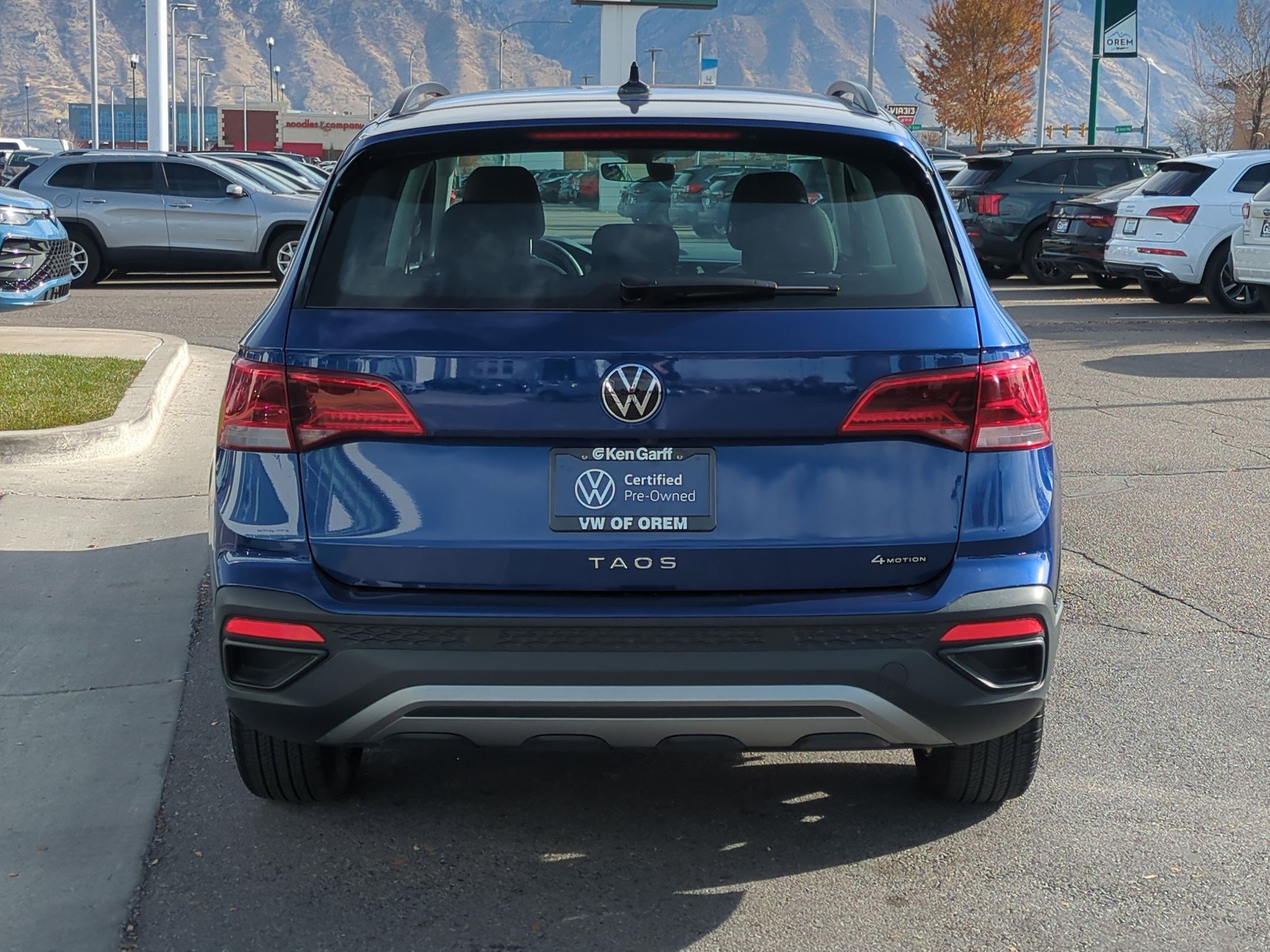 2024 Volkswagen Taos S photo 3