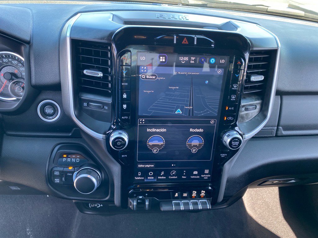 2024 Ram 2500 Big Horn photo 11