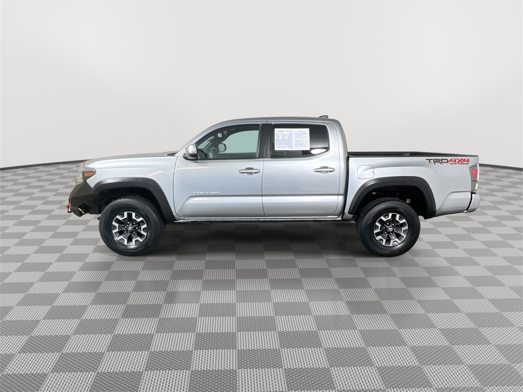 2023 Toyota Tacoma TRD Off-Road photo 5