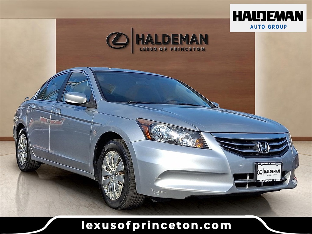 2012 Honda Accord LX's photo