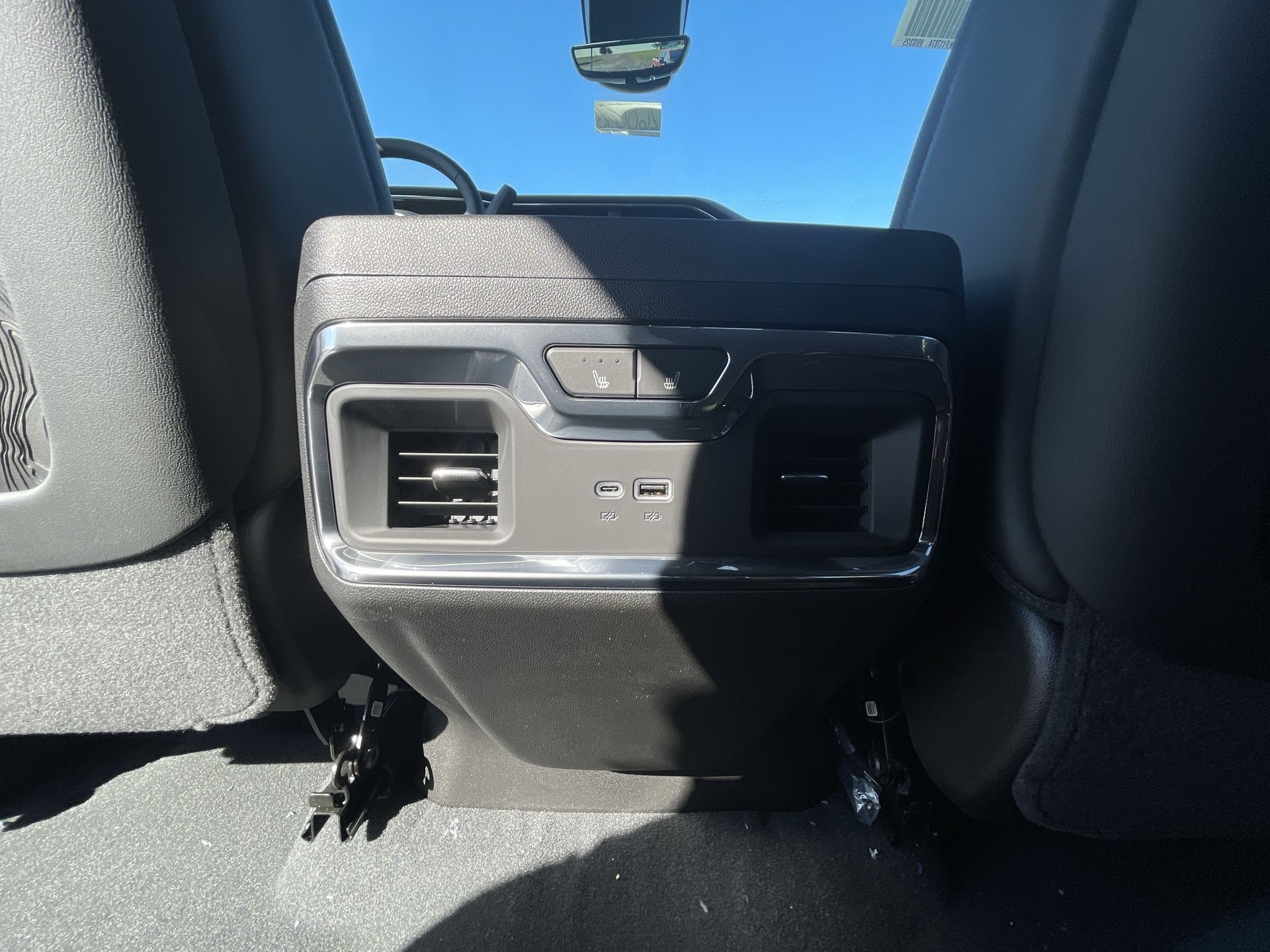 2026 Gmc Sierra 2500 HD Denali Ultimate photo 48