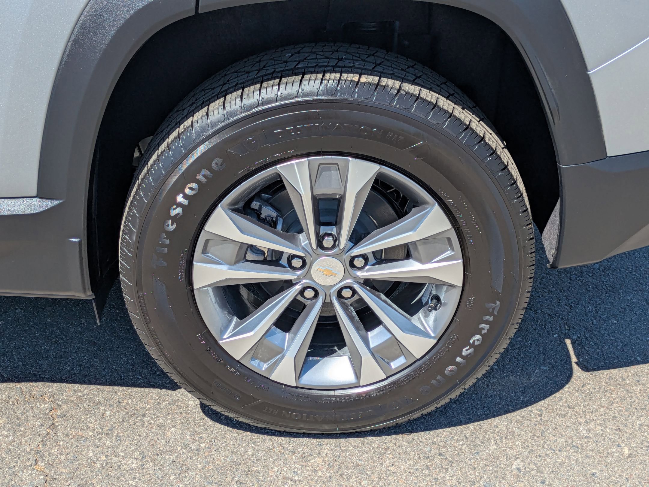 2026 Chevrolet Equinox LT photo 6