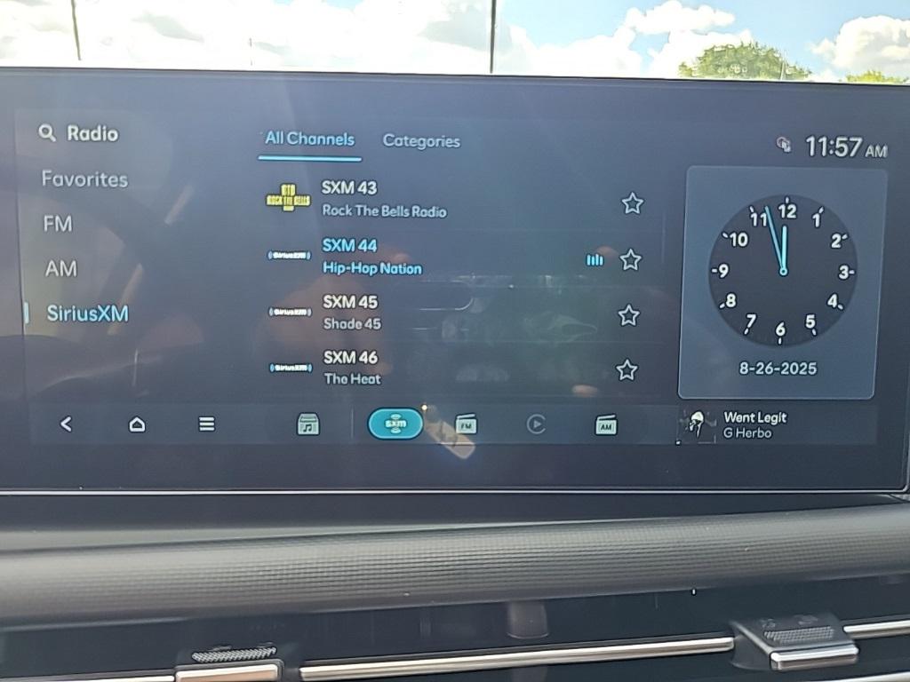 2026 Hyundai Tucson SEL photo 18