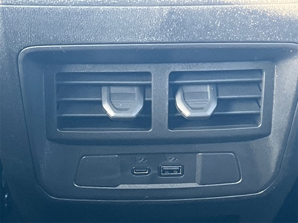 2026 GMC CANYON - Image 28