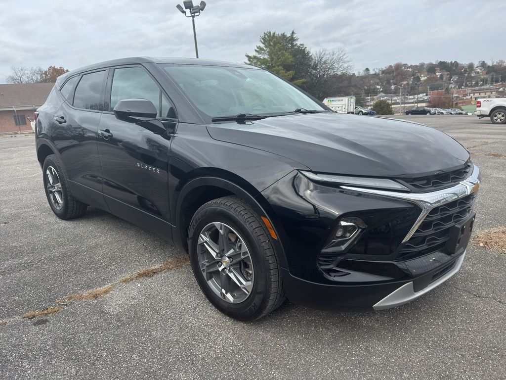 2023 Chevrolet Blazer 2LT's photo