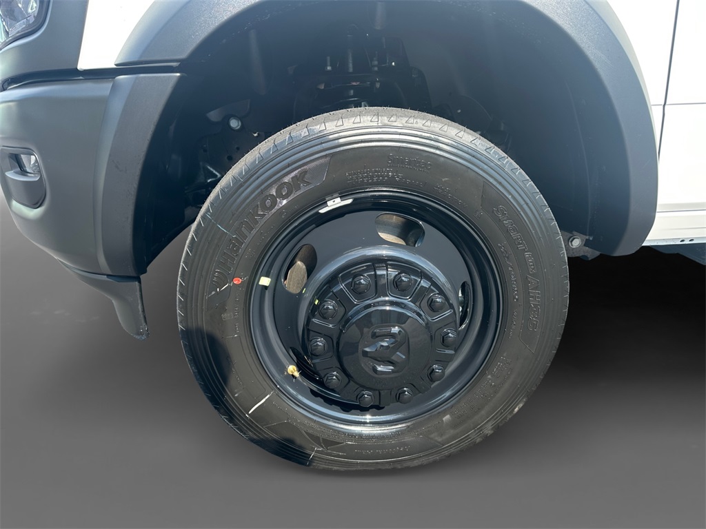 2025 Ram 4500 Tradesman photo 13