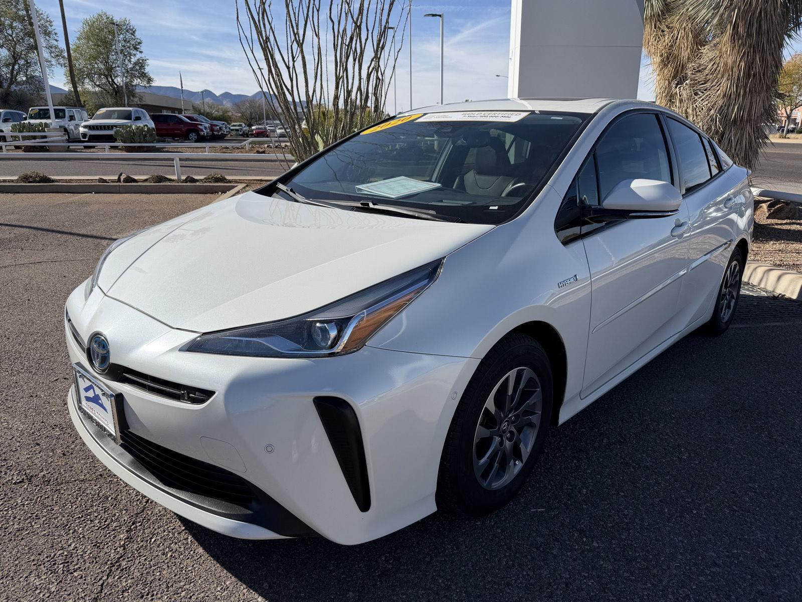 2020 Toyota Prius Limited's photo