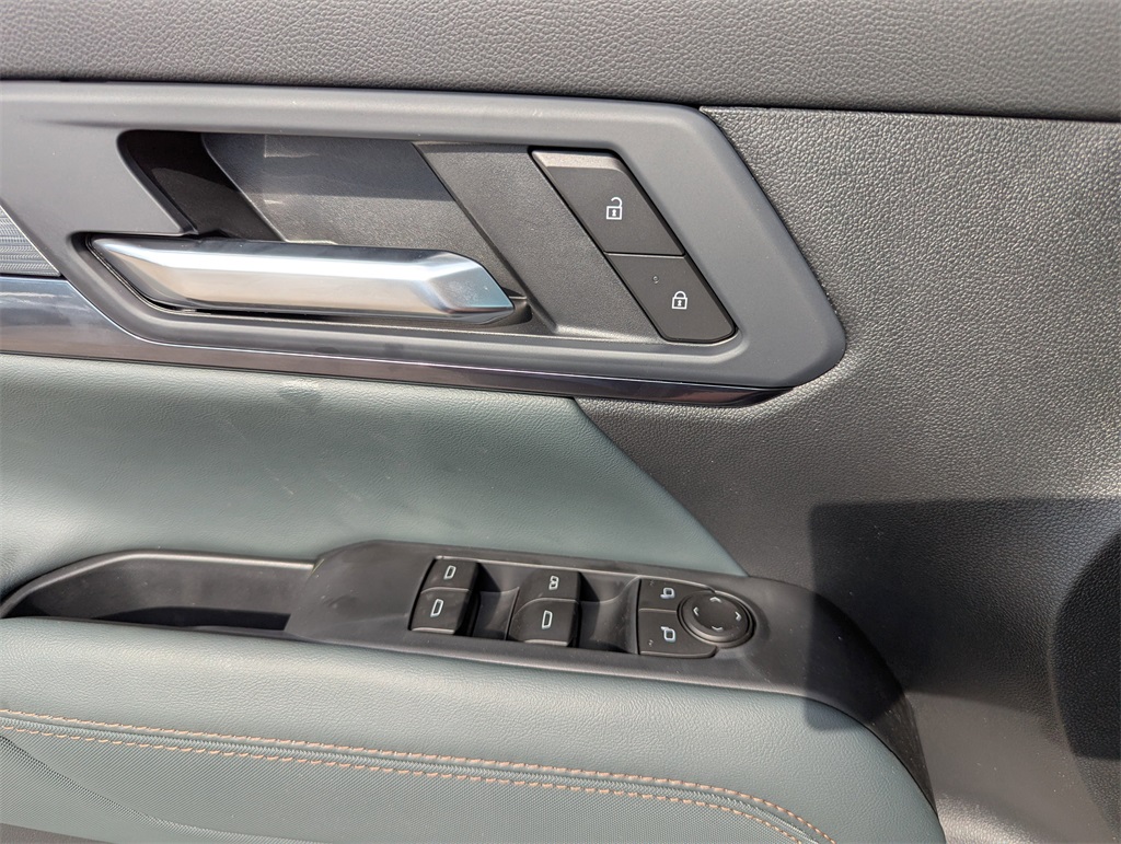 2026 Gmc Terrain AT4 photo 14