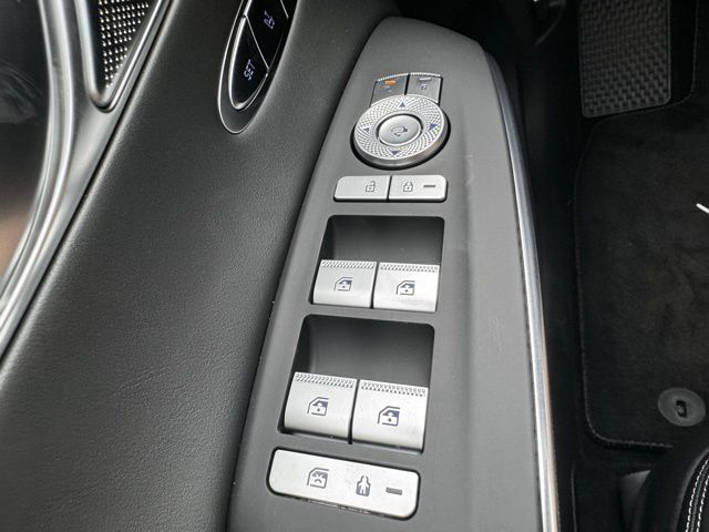 2025 Genesis GV70 2.5T Sport Prestige photo 27