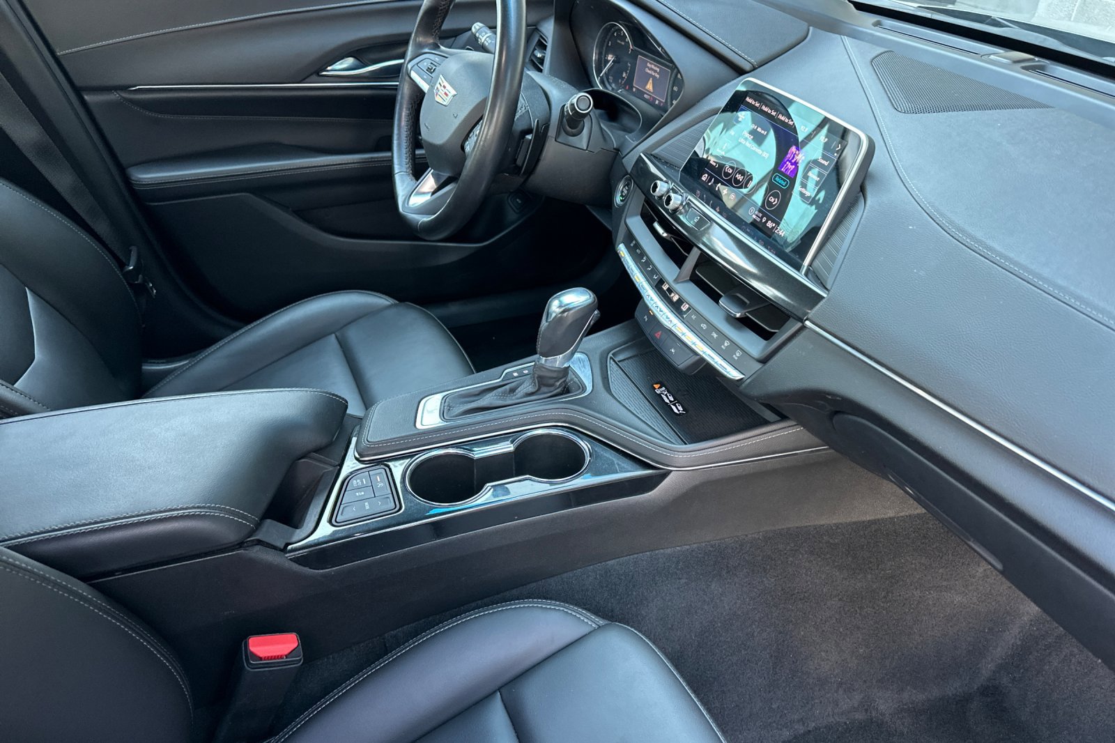 2022 Cadillac CT4 Luxury photo 14