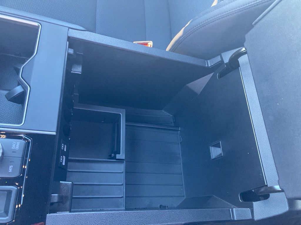 2026 Toyota Tundra SR5 photo 26