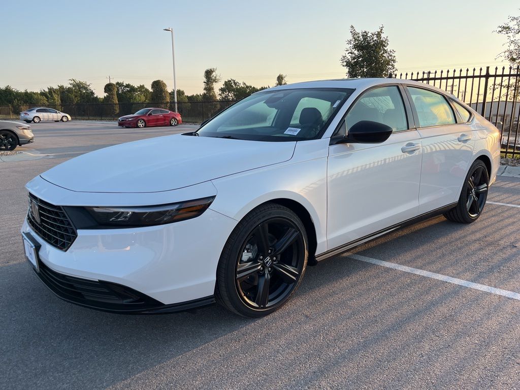 2025 Honda Accord Hybrid Sport-L's photo