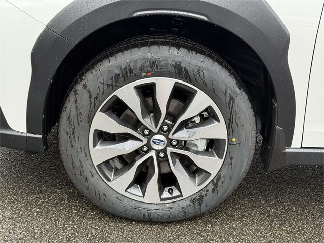 2025 Subaru Outback Touring XT photo 10