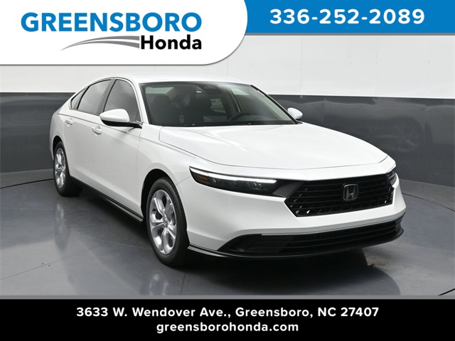 2025 Honda Accord LX's photo